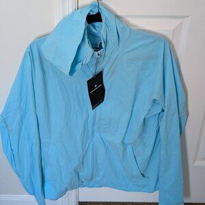 Lululemon Men's Fast and Free water resistant, cyan blue jacket